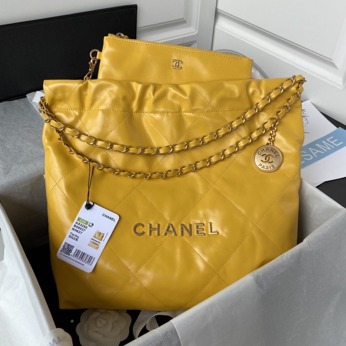  Handbag   Chanel  AS3260 size 35x37x7 cm