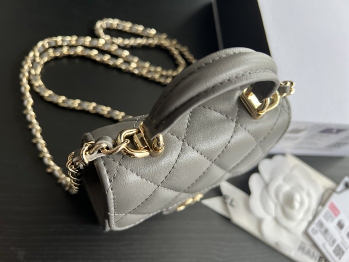  Handbag   Chanel  AP2682   size  11cmx11cmx4 cm  