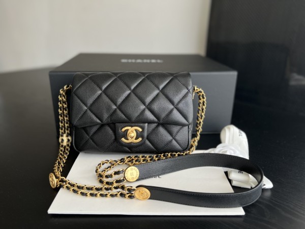  Handbag Chanel  AP3368  size 21 cm