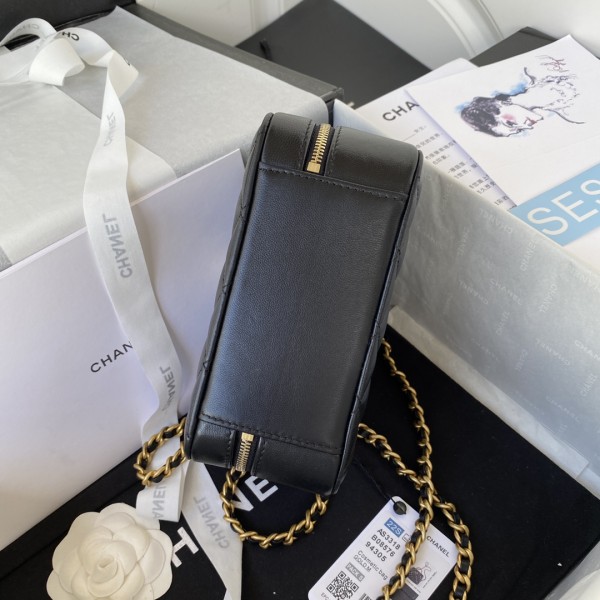  Handbag Chanel AS3318  size  12.5*17*7 *cm