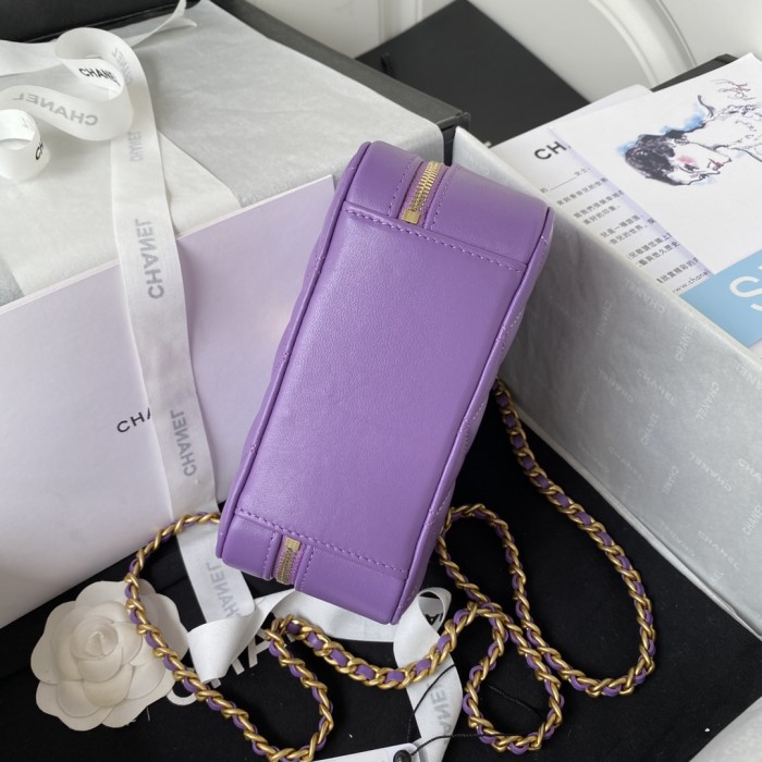  Handbag  Chanel AS3318 size  12.5*17*7* cm