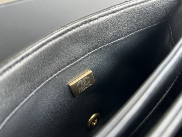 Handbag  Chanel  3366 size  20cmx9cmx13.5 cm 