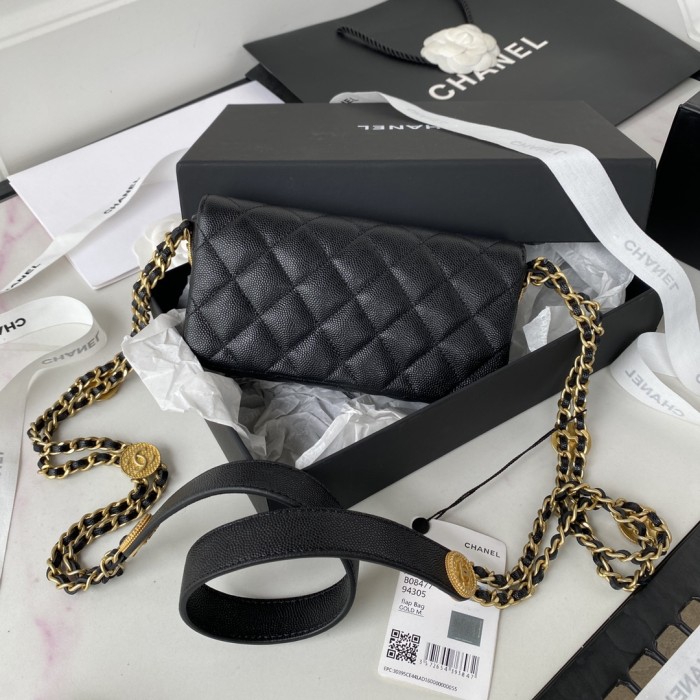  Handbag   Chanel AP2860  size  18*9*3.5 Cm