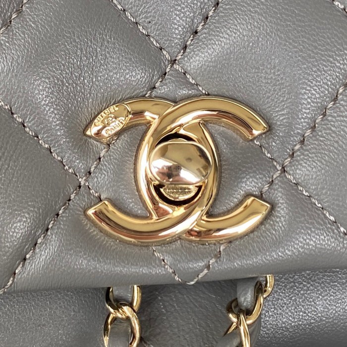   Handbag  Chanel   AS2908 size 18×18×12 cm