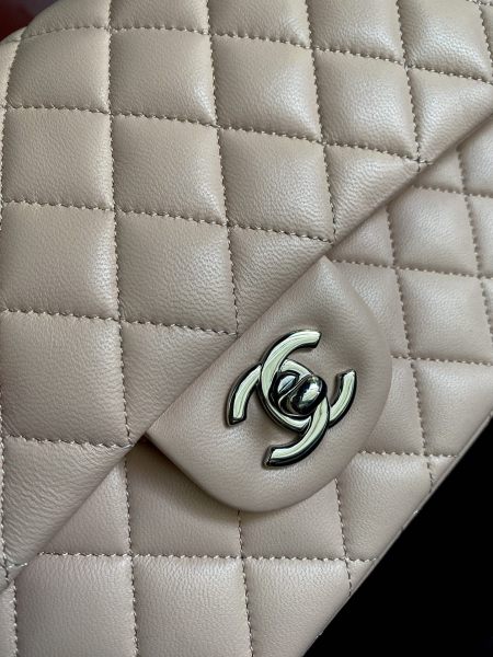  Handbag   Chanel  A01112  size  25.5*15.5*6.5  cm