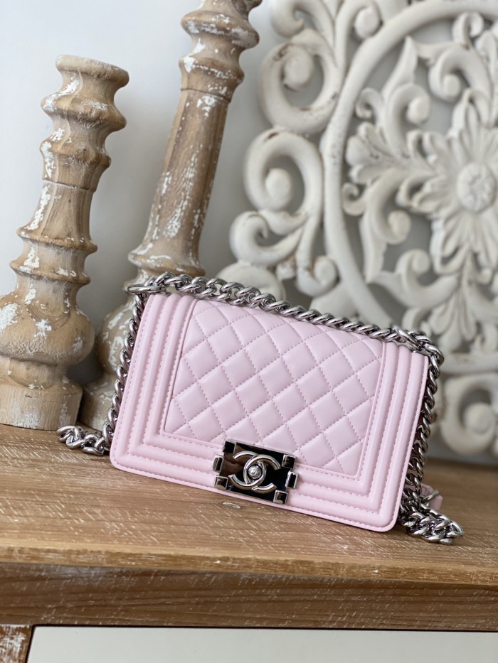  Handbag  Chanel 67085  size  20 cm