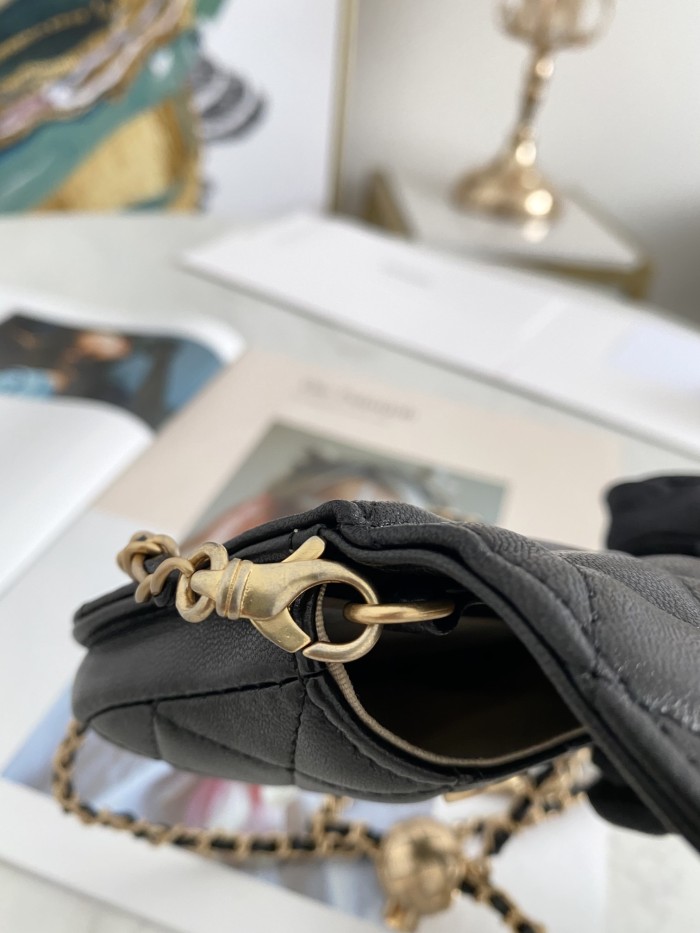 Handbag   Chanel 81462  size  9*10.5*2.5 cm