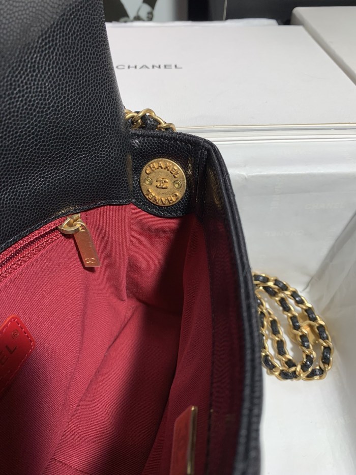  Handbag   Chanel  size  22 cm