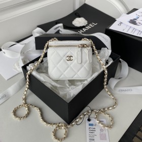  Handbag  Chanel  AP1340  size  11×8.5×7 cm  