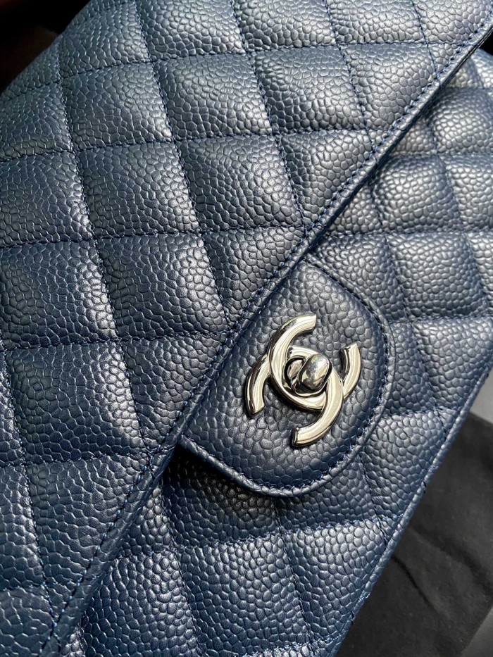  Handbag   Chanel  A01112  size  25.5*15.5*6.5  cm