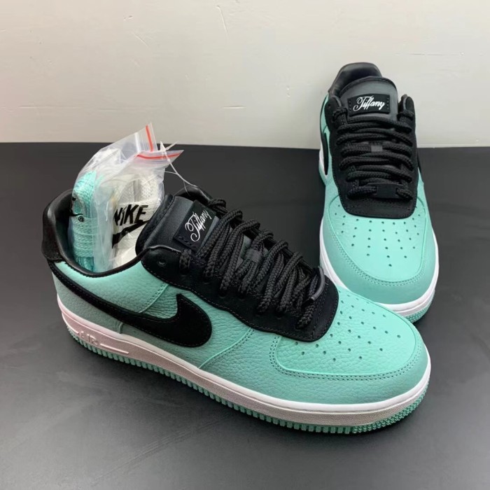 Nike Air Force 1 Low Tiffany & Co. 1837 (Friends and Family)