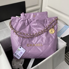  Handbag   Chanel  AS3260  size  35x37x7 cm