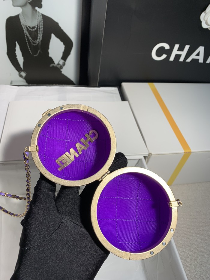  Handbag   Chanel  size 8 cm