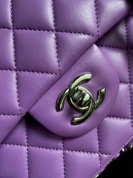  Handbag   Chanel  A01112  size 25.5*15.5*6.5 cm