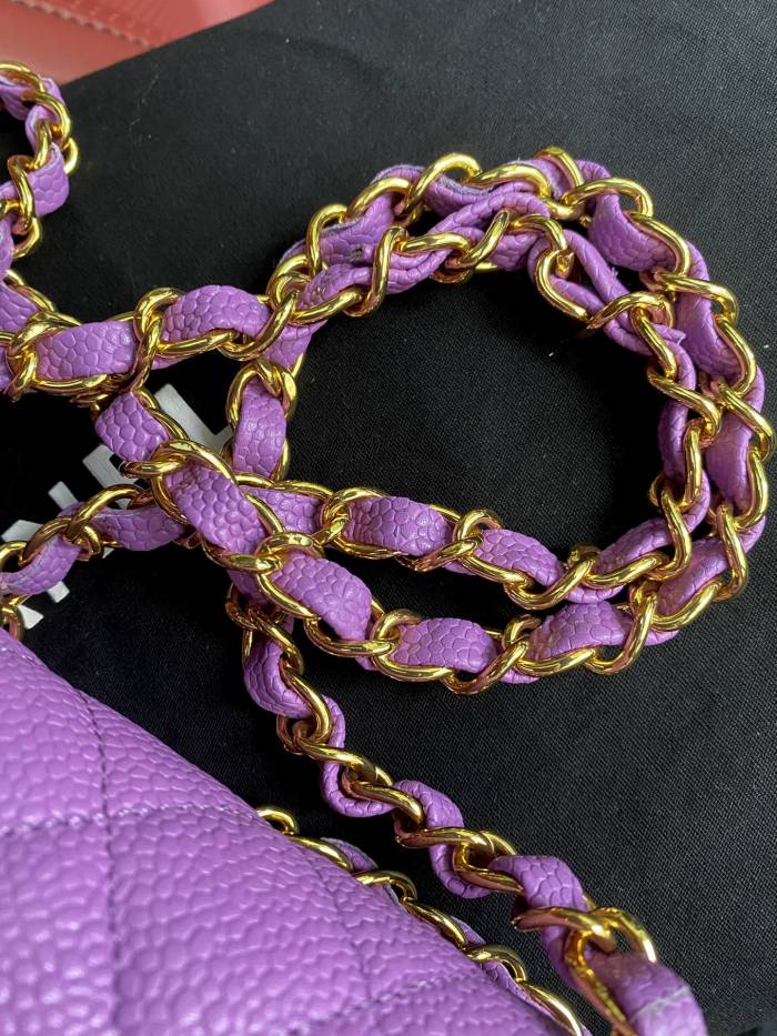  Handbag   Chanel  A01112  size 25.5*15.5*6.5 cm