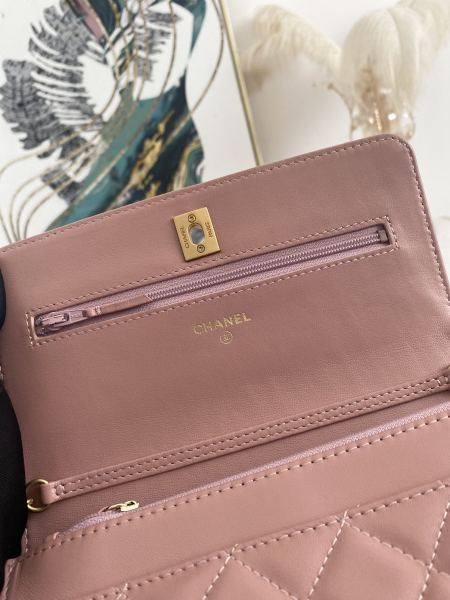  Handbag  Chanel 81133  size  19 cm