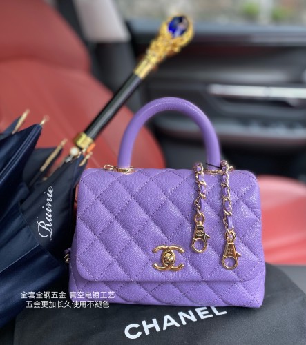  Handbag   Chanel  AS2215  size  𝟏𝟑*𝟏𝟗*𝟗 𝑐𝑚