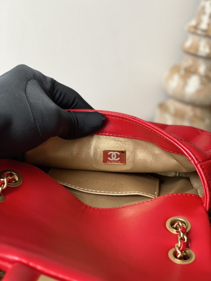  Handbag  Chanel As3109  size  19*14*6 cm