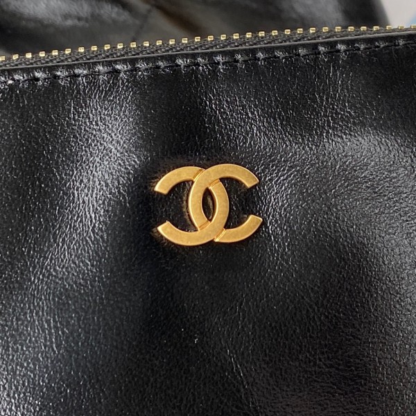  Handbag   Chanel  AS3261  size  39×42×8 cm