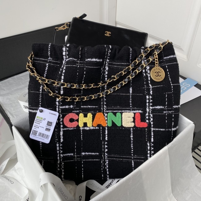  Handbag   Chanel AS3261  size  39×42×8 cm