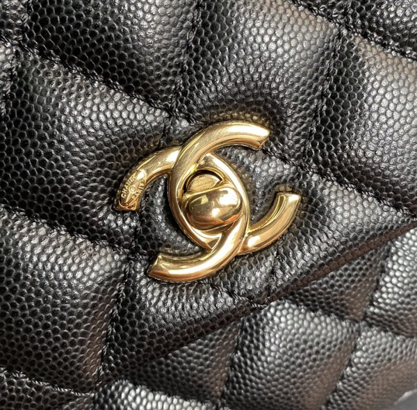  Handbag  Chanel  92990  size  24*14*10 𝑐𝑚