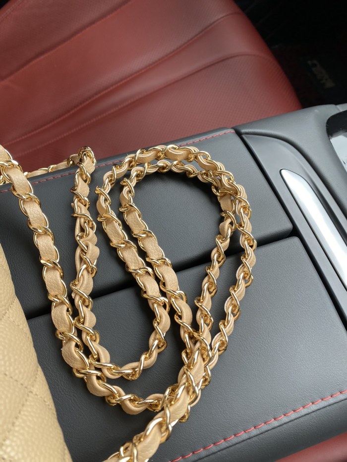  Handbag   Chanel  A01112  size 25.5*15.5*6.5 cm