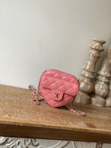  Handbag Chanel 81203  size  12×13×5.5 cm