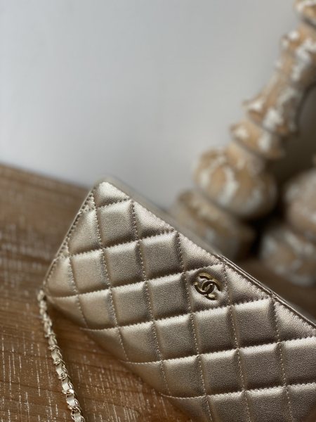  Handbag Chanel  0250  size  19 cm