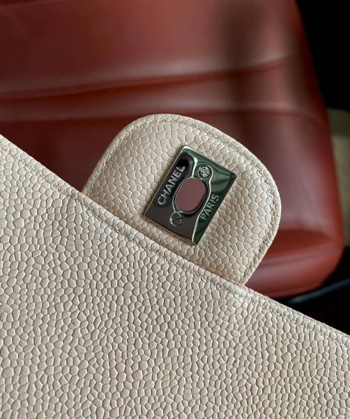  Handbag  Chanel  A01112  size  25.5*15.5*6.5  cm