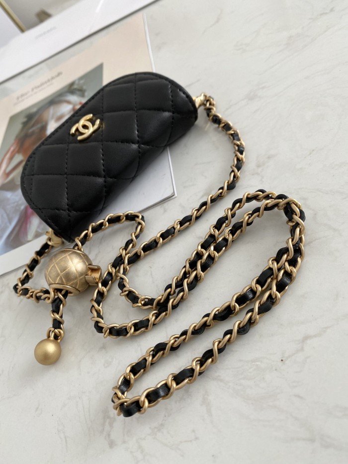 Handbag   Chanel 81462  size  9*10.5*2.5 cm