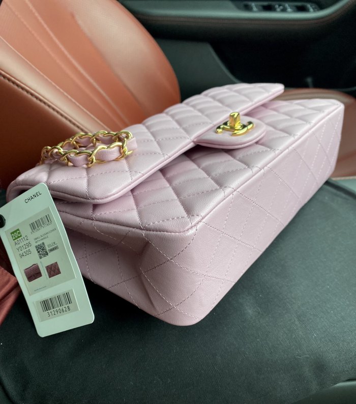  Handbag   Chanel A01112  size 25.5*15.5*6.5 cm