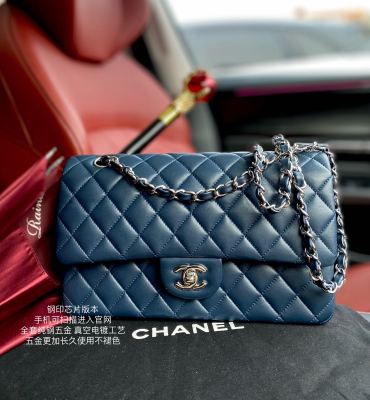  Handbag Chanel A01112  size  25.5*15.5*6.5  cm