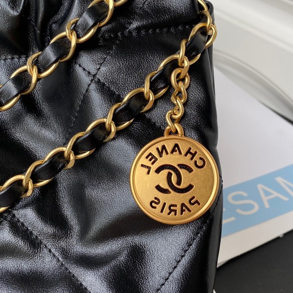  Handbag   Chanel  AS3261  size  39×42×8 cm