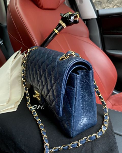  Handbag  Chanel  A01112 size  25.5*15.5*6.5 cm