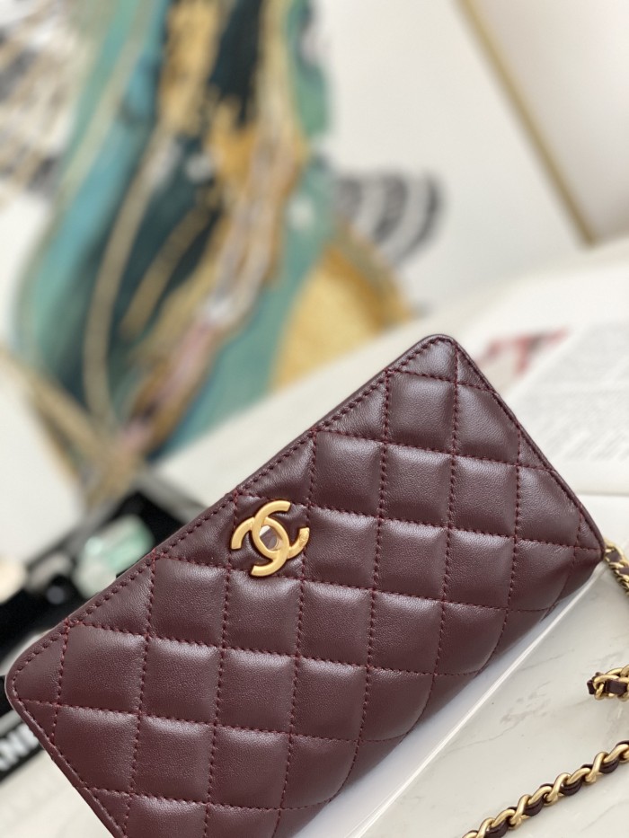  Handbag  Chanel  81133  size  19 cm