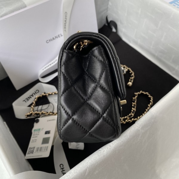  Handbag  Chanel AS1787  size 20 cm