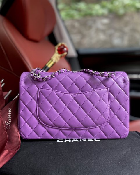  Handbag   Chanel  A01112  size 25.5*15.5*6.5 cm