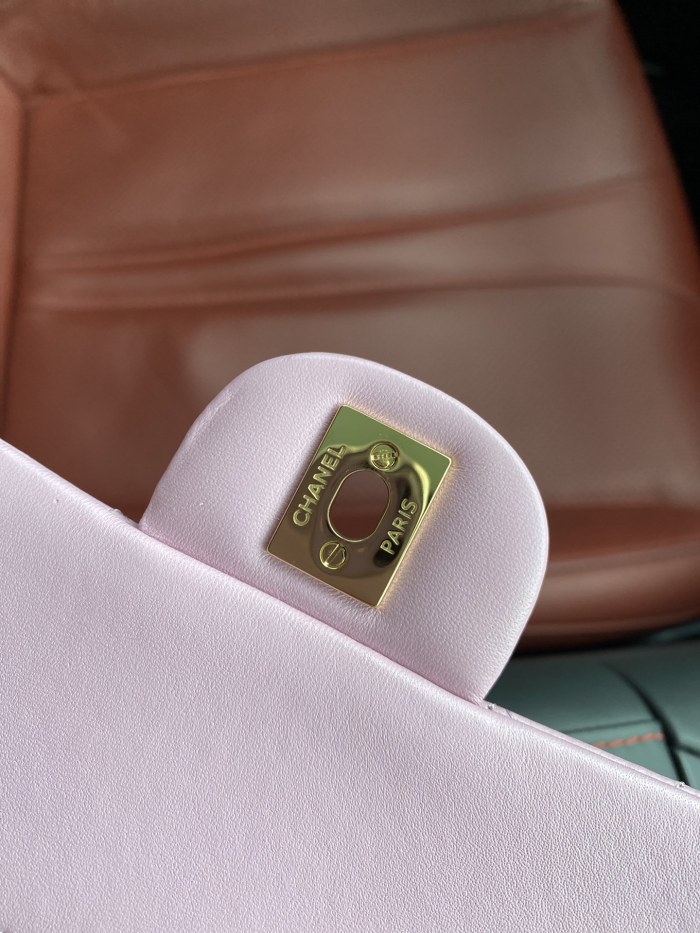  Handbag   Chanel A01112  size 25.5*15.5*6.5 cm