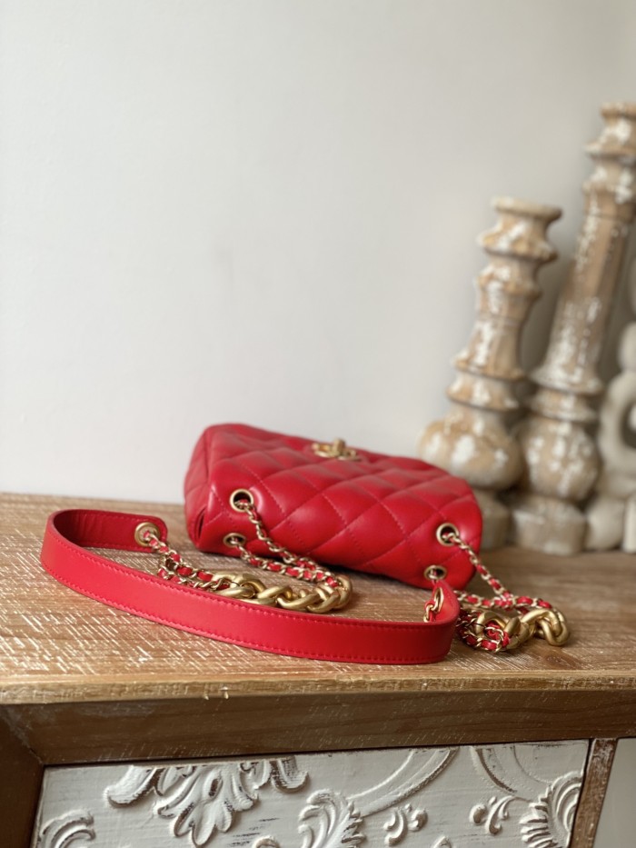  Handbag  Chanel As3109  size  19*14*6 cm