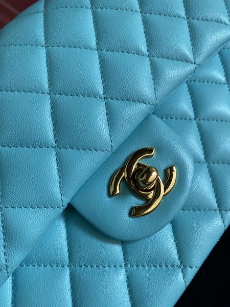  Handbag   Chanel  A01112  size  25.5*15.5*6.5  cm