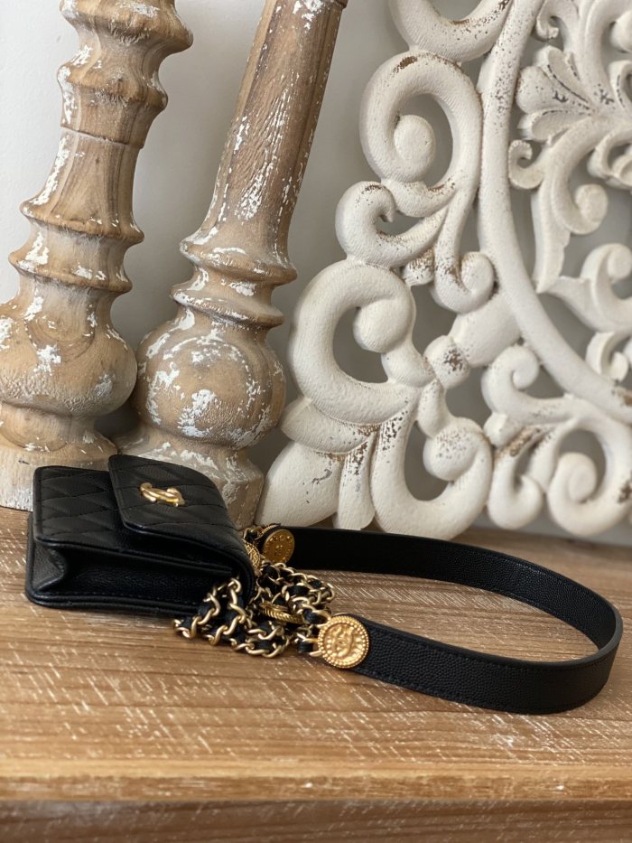  Handbag  Chanel  AP81205  size 9*12.3*3.2 cm