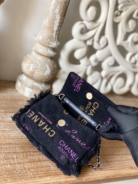  Handbag  Chanel  2623  size  14x10 cm