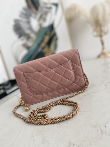  Handbag  Chanel 81133  size  19 cm