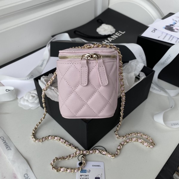  Handbag   Chanel AP1341  size  9.5x17x8 cm