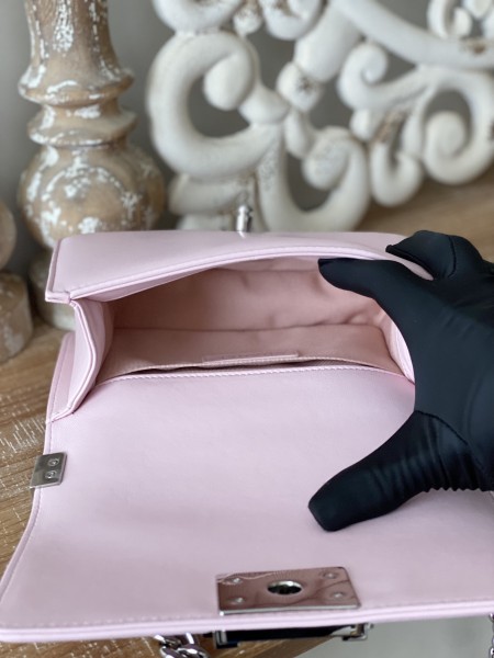  Handbag  Chanel 67085  size  20 cm