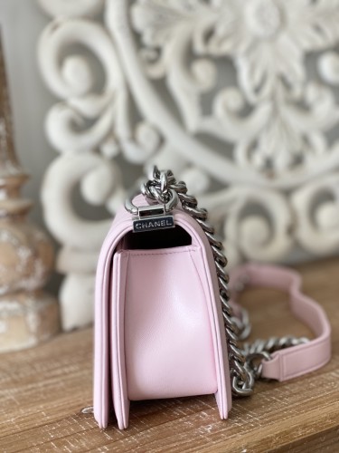  Handbag  Chanel 67085  size  20 cm