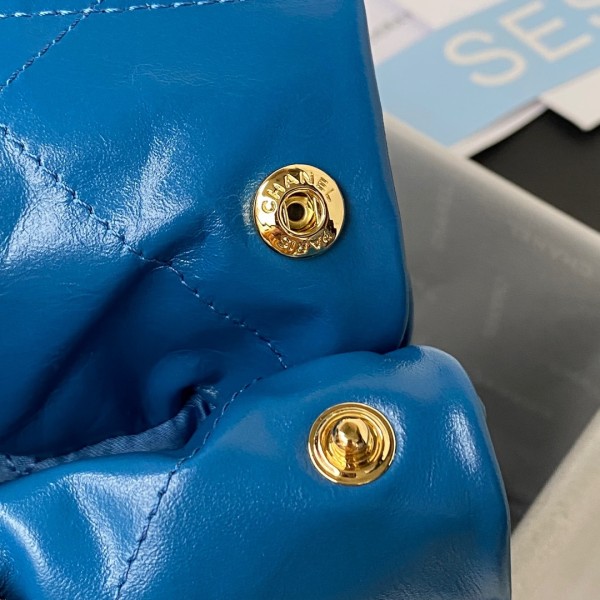 Handbag   Chanel  AS3261  size  39×42×8 cm