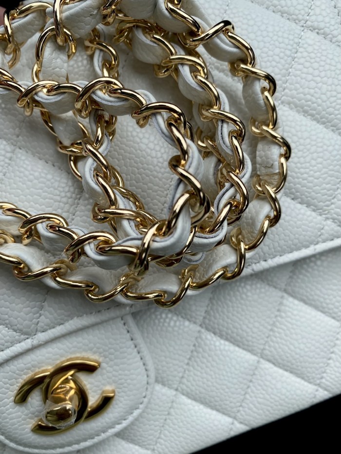  Handbag   Chanel  A01112 size  25.5*15.5*6.5  cm