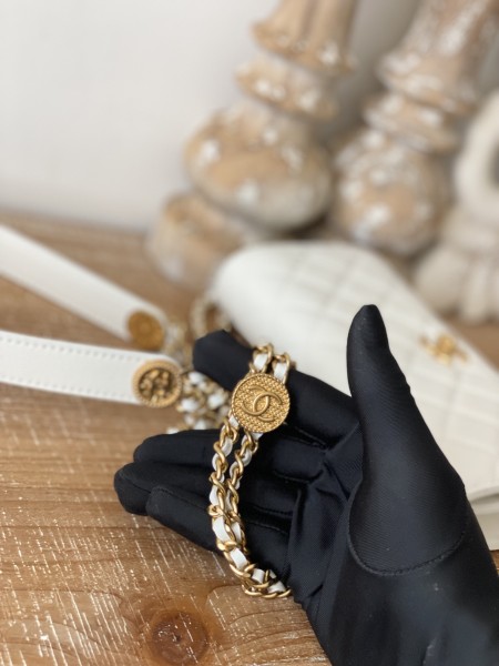  Handbag  Chanel  AP81204  size 19 cm