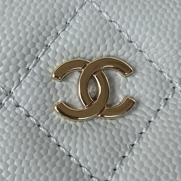  Handbag  Chanel  AP1340   size  11×8.5×7 cm